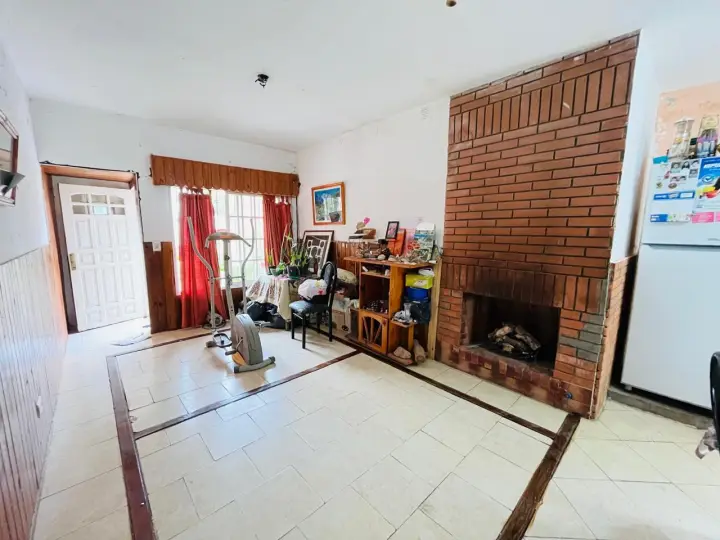 Casa de 3 dormitorios en Glew, foto 1