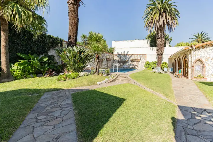 Lote de 454 m² en Banfield, foto 1