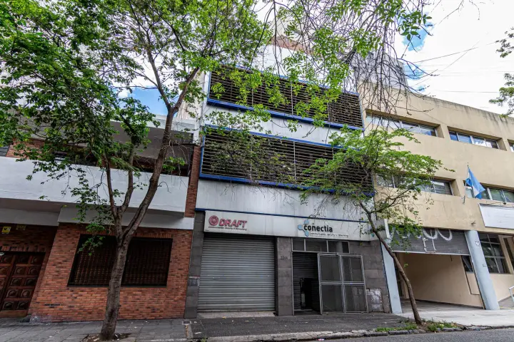 Oficina de 1.045 m² en San Cristobal, foto 1