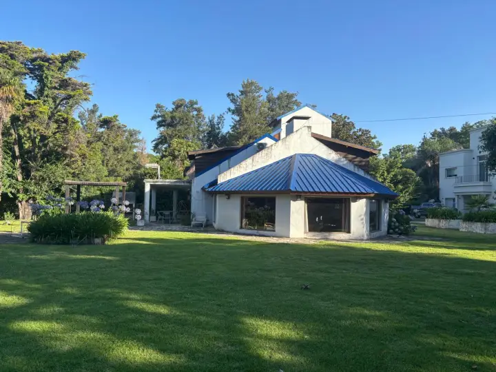 Quinta de 5 dormitorios en Escobar, foto 1