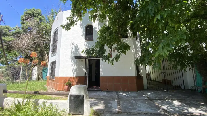 Casa de 3 dormitorios en Pilar, foto 1