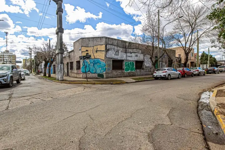 Casa de 4 dormitorios en Pilar, foto 1