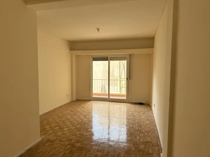 Departamento de 2 dormitorios en Floresta, foto 1