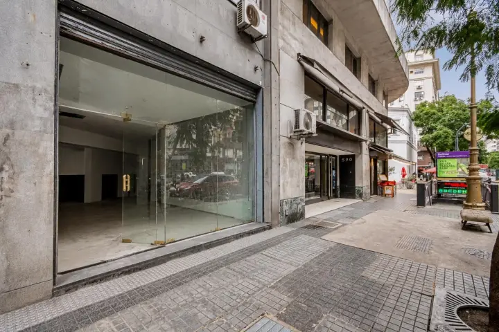 Local de 230 m² en Microcentro, foto 1
