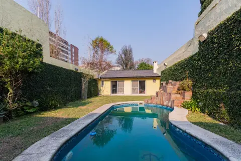 Casa de 5 dormitorios en Belgrano Chico