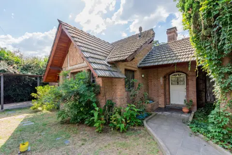 Casa de 3 dormitorios en Longchamps