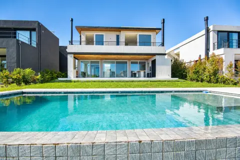 Casa de 5 dormitorios en Nordelta, Tigre