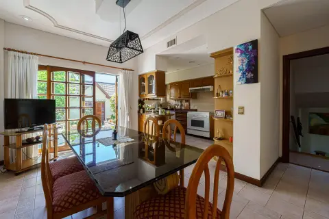 Casa de 4 dormitorios en Villa Luro