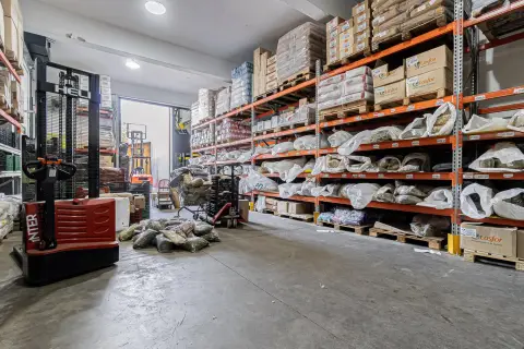 Depósito de 510 m² en Villa Ballester, San Martín