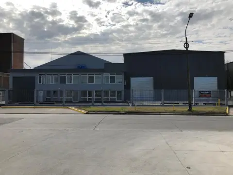 Nave Industrial de 3.470 m² en Burzaco