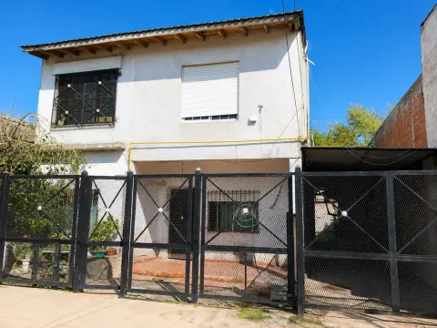 Casa de 4 dormitorios en Florencio Varela