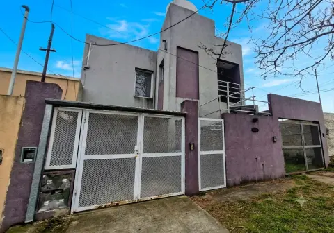 Casa de 4 dormitorios en Campana