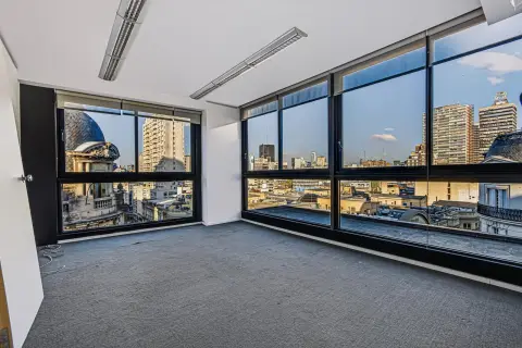 Oficina de 230 m² en Retiro