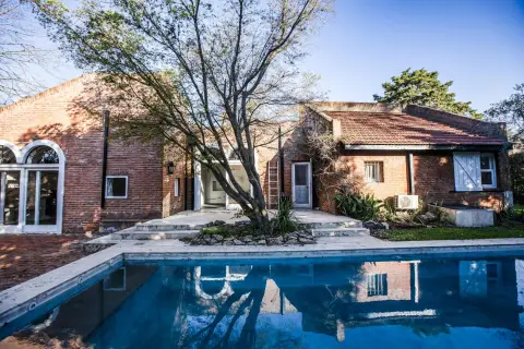 Casa de 4 dormitorios en Newman, Tigre