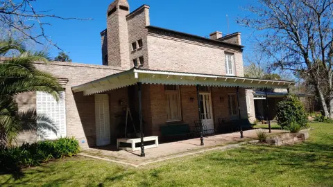 Casa de 4 dormitorios en San Miguel del Monte