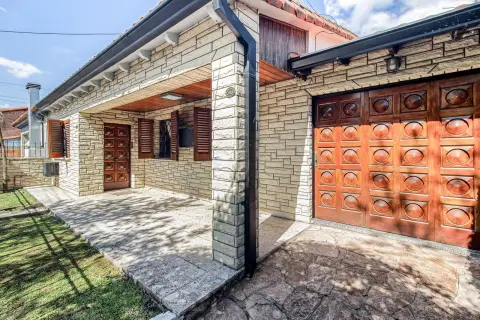 Casa de 3 dormitorios en Quilmes Oeste