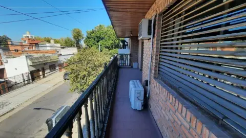 Casa de 4 dormitorios en Mataderos